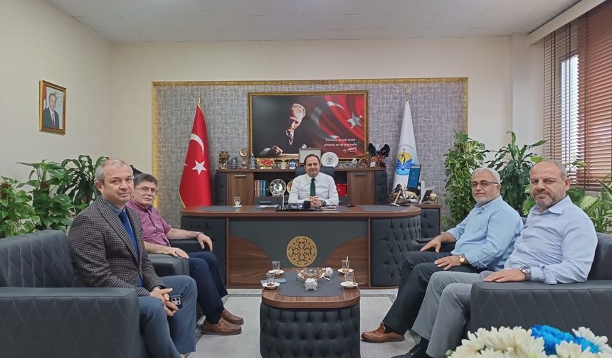Seyhan İlçe Millî Eğitim Müdürü Murat Çelik, AFİDAP yönetimini ağırladı