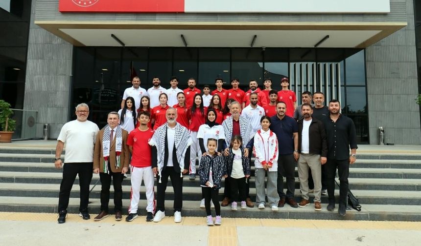 Türk ve Filistinli milli sporcular Adana’da buluştu