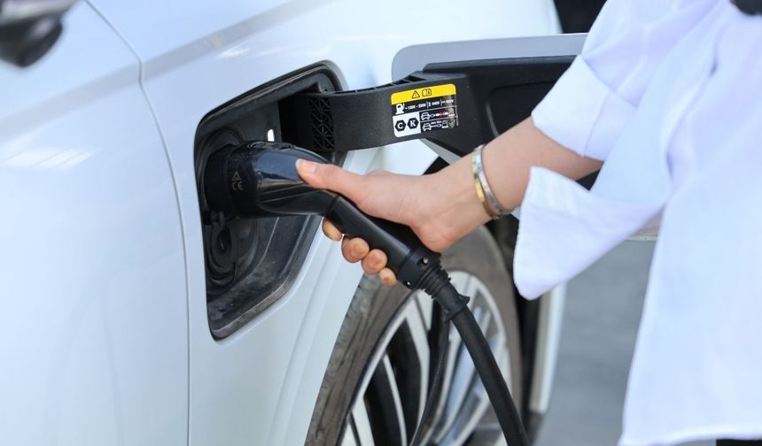 Türkiye'de elektrikli araç sayısı 7 ayda 465 bine dayandı