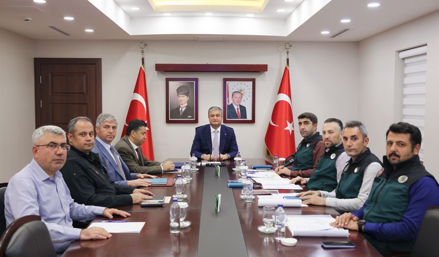 Vali Yavuz'dan Karataş Sera OTB Değerlendirmesi: "Tarımsal üretim potansiyelimizi güçlendiriyoruz"