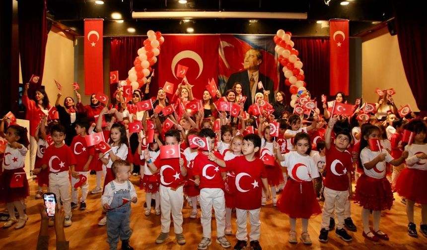 Yüreğir’de minikler Cumhuriyet coşkusunu yaşadı