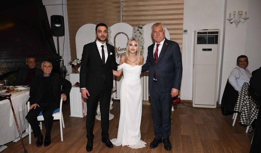 Taylan Özgür Ayna evliliğe ilk adımı attı