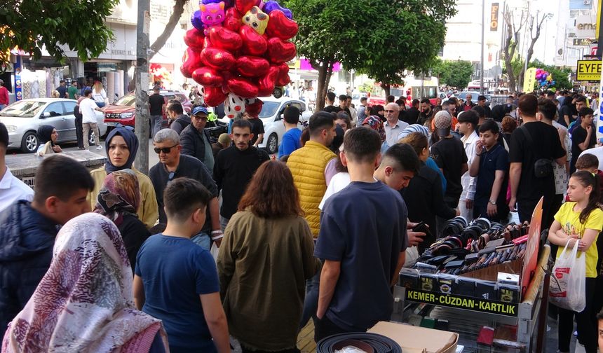Bayram alışverişi yoğunluğu