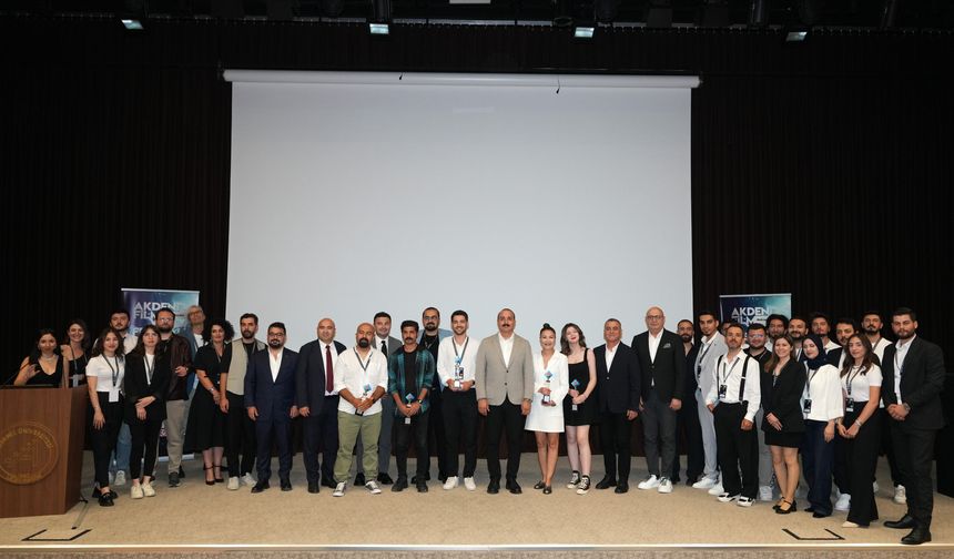 Antalya’da ilk kez Akdeniz Film Yapım Festivali düzenlendi