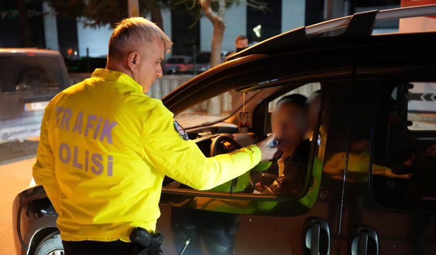 Isparta'da asayiş uygulamasında 161 kişi ve 65 araç kontrol edildi