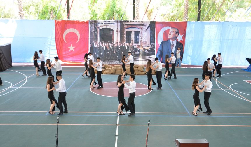 Final'i 19 Mayıs coşkusu sardı