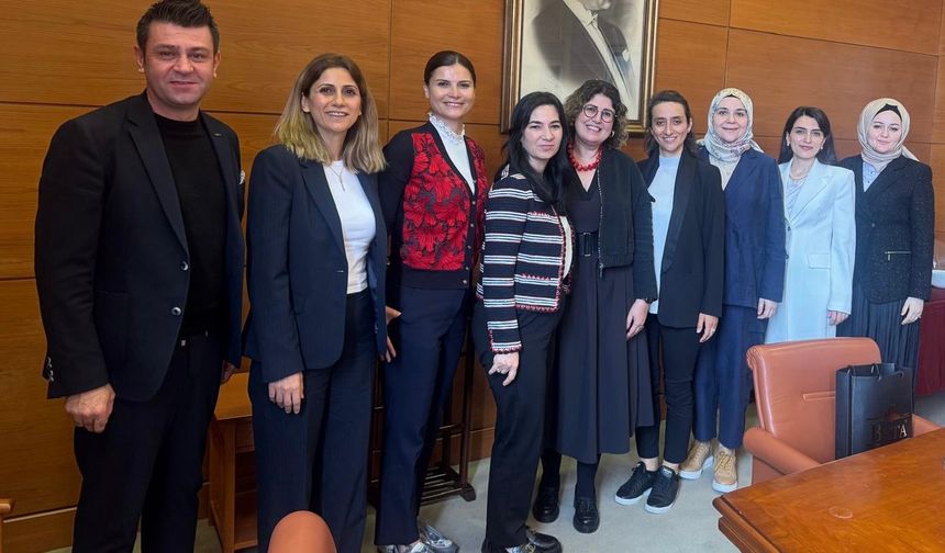 Ayça Çelik: “Üniversitelerin bilgi birikimi sanayinin dönüşüm gücüdür”